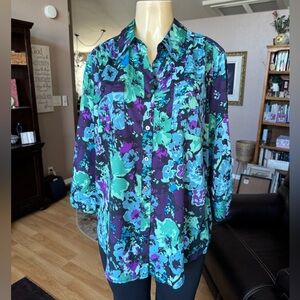 Croft & Barrow blue, red, purple & black long sleeve Vneck blouse-size XL